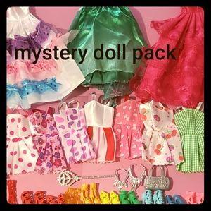 Doll pack lot